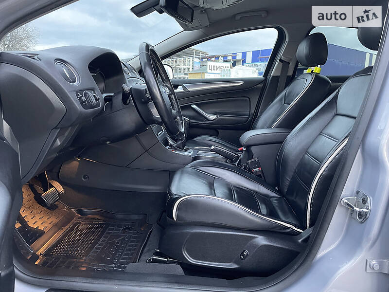 Седан Ford Mondeo 2014 в Коломые