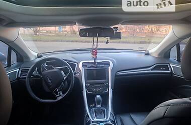 Седан Ford Mondeo 2015 в Ужгороде