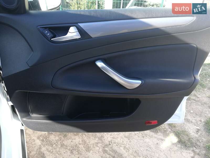 Седан Ford Mondeo 2011 в Кам'янець-Подільському