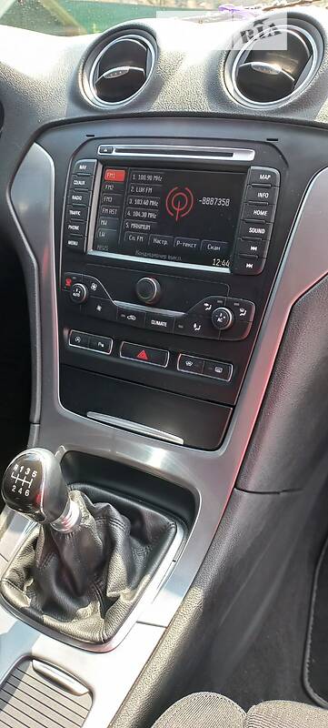 Лифтбек Ford Mondeo 2011 в Ивано-Франковске