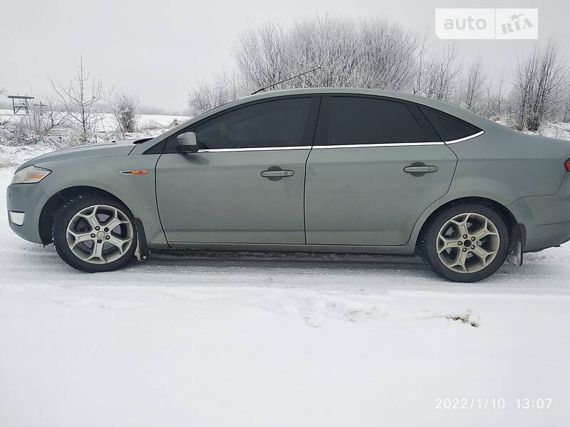 Седан Ford Mondeo 2007 в Стрию
