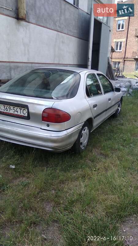Хетчбек Ford Mondeo 1994 в Львові