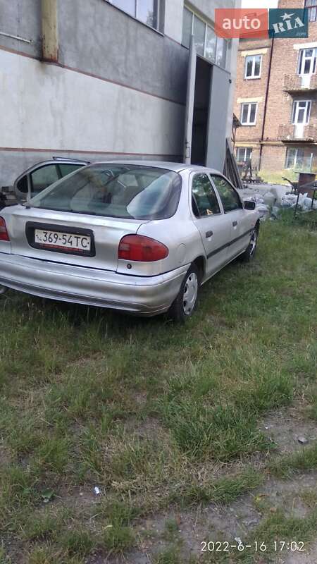 Хетчбек Ford Mondeo 1994 в Львові