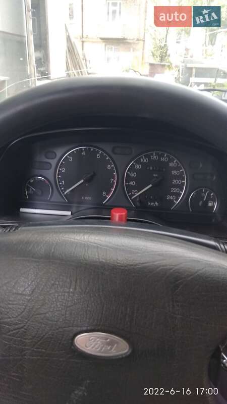Хетчбек Ford Mondeo 1994 в Львові