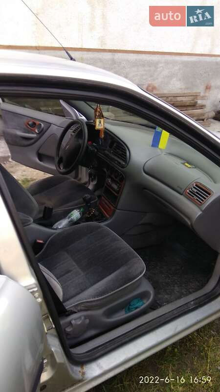 Хетчбек Ford Mondeo 1994 в Львові