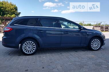 Універсал Ford Mondeo 2014 в Чорткові