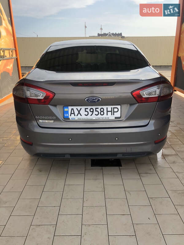 Седан Ford Mondeo 2012 в Одессе