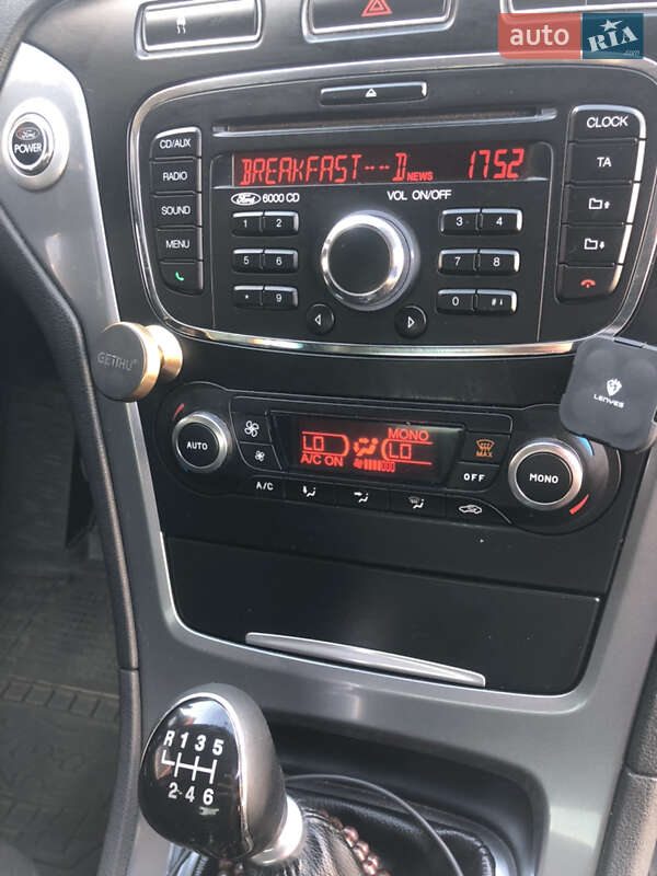 Седан Ford Mondeo 2012 в Одессе