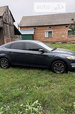 Седан Ford Mondeo 2011 в Сокале