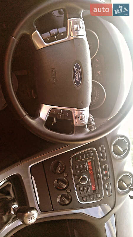 Універсал Ford Mondeo 2014 в Києві фото 6 Універсал Ford Mondeo 2014 в Києві