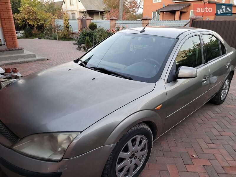 Лифтбек Ford Mondeo 2001 в Виннице