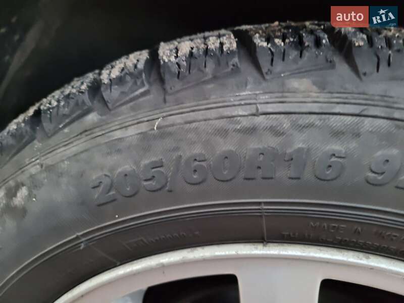 Лифтбек Ford Mondeo 2001 в Виннице