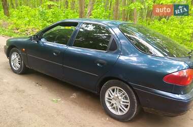 Хэтчбек Ford Mondeo 1995 в Львове