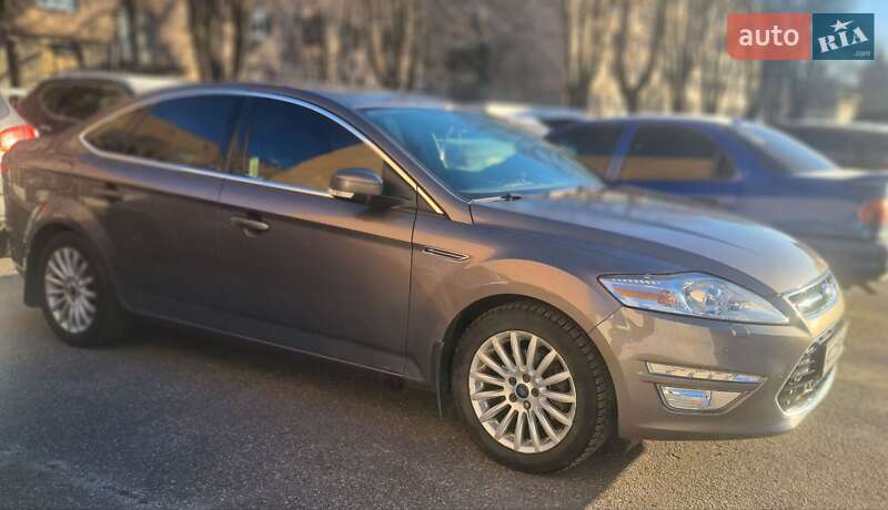 Седан Ford Mondeo 2012 в Харкові