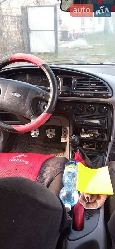 Седан Ford Mondeo 1994 в Днепре
