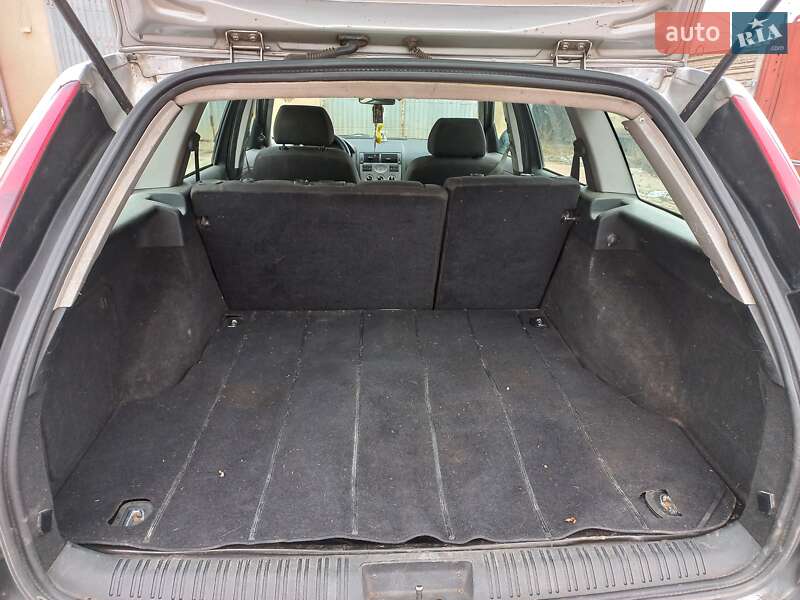 Универсал Ford Mondeo 2006 в Раздельной