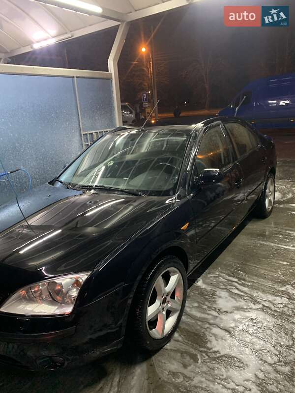 Седан Ford Mondeo 2002 в Ровно