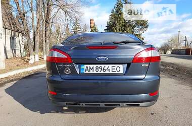 Лифтбек Ford Mondeo 2009 в 
