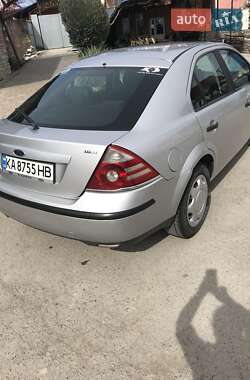 Лифтбек Ford Mondeo 2005 в Каменец-Подольском