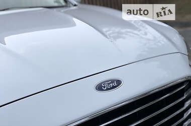 Лифтбек Ford Mondeo 2020 в 