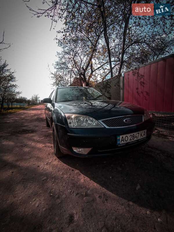 Ford Mondeo 2004