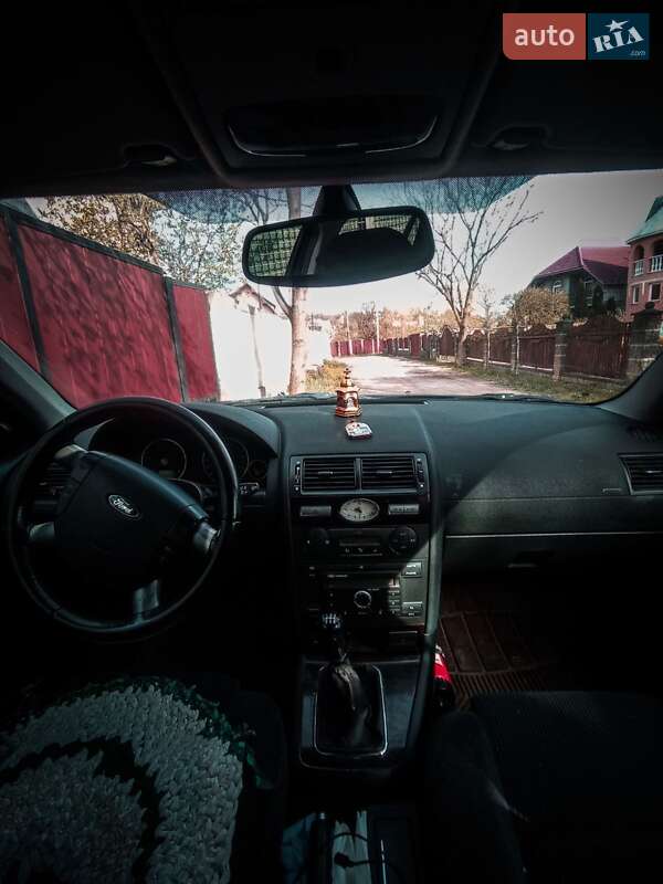 Универсал Ford Mondeo 2004 в Хусте