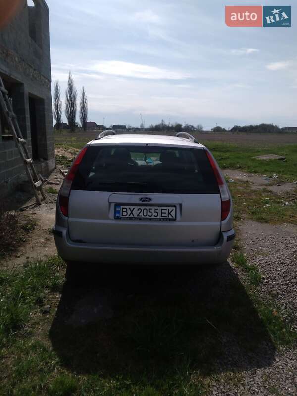 Універсал Ford Mondeo 2004 в Березному