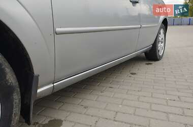 Ліфтбек Ford Mondeo 2003 в Ковелі