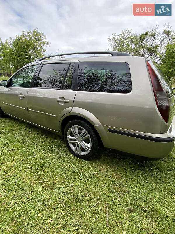 Универсал Ford Mondeo 2003 в Нововолынске