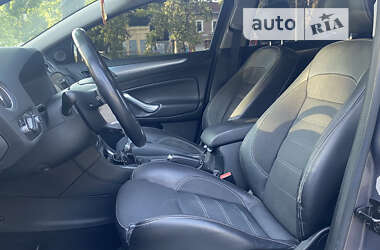 Универсал Ford Mondeo 2010 в 