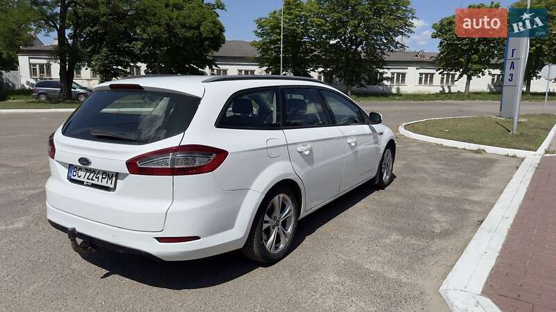Универсал Ford Mondeo 2014 в Львове