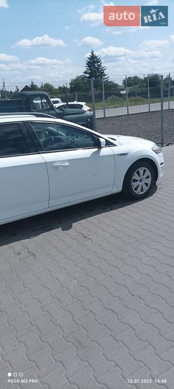 Универсал Ford Mondeo 2012 в Иваничах