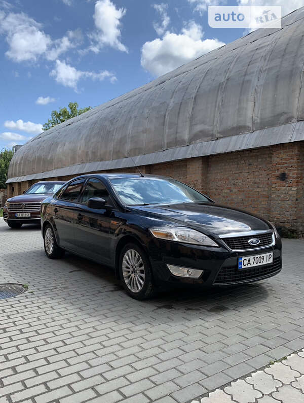 Седан Ford Mondeo 2010 в Черкассах