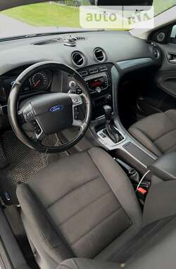 Седан Ford Mondeo 2012 в Киеве