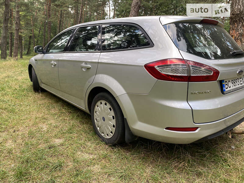Универсал Ford Mondeo 2012 в Львове