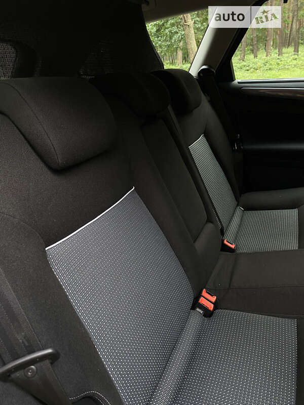 Универсал Ford Mondeo 2012 в Львове