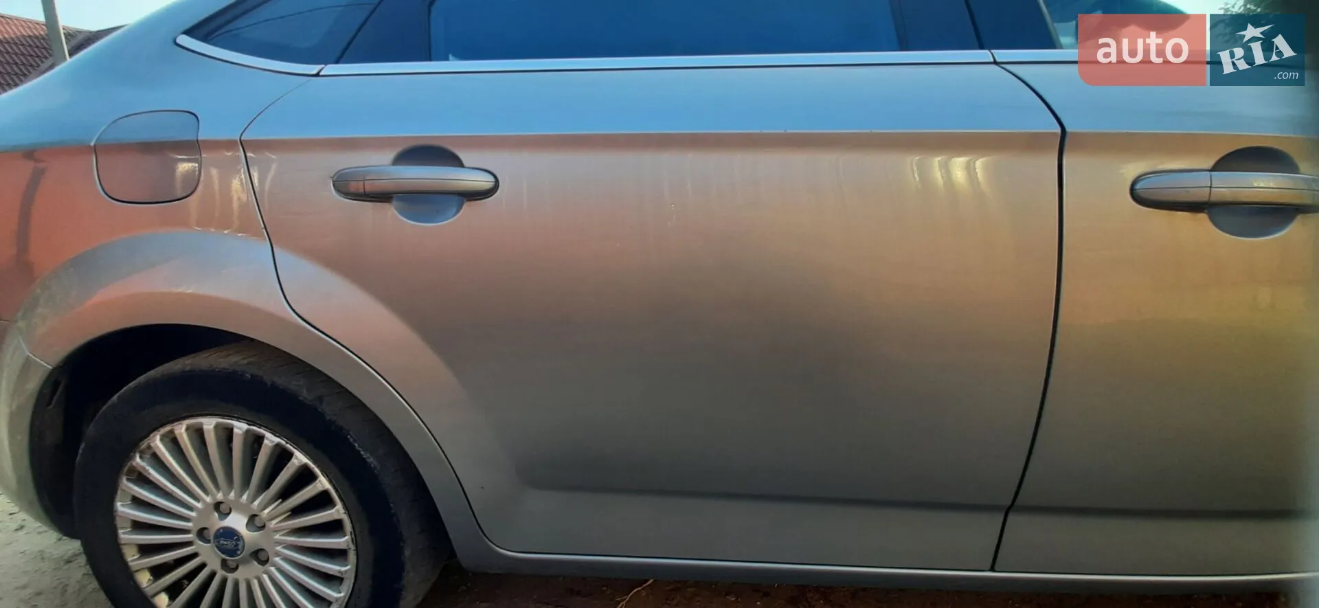 2010 Ford Mondeo - мініатюра 4