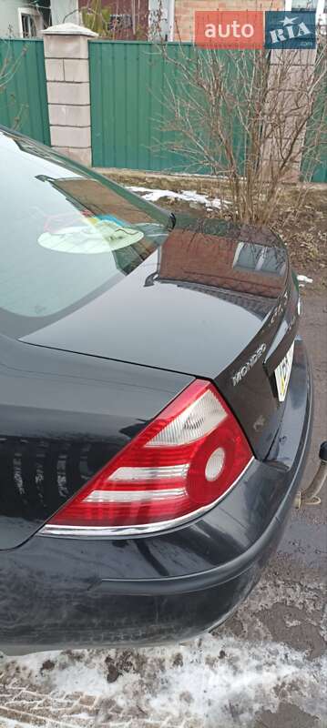 Седан Ford Mondeo 2006 в Новоукраинке