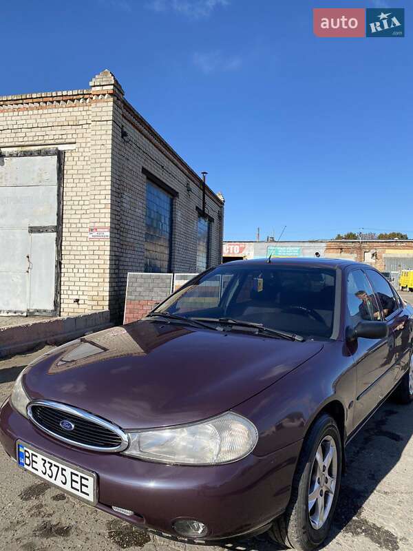 Седан Ford Mondeo 1998 в Николаеве