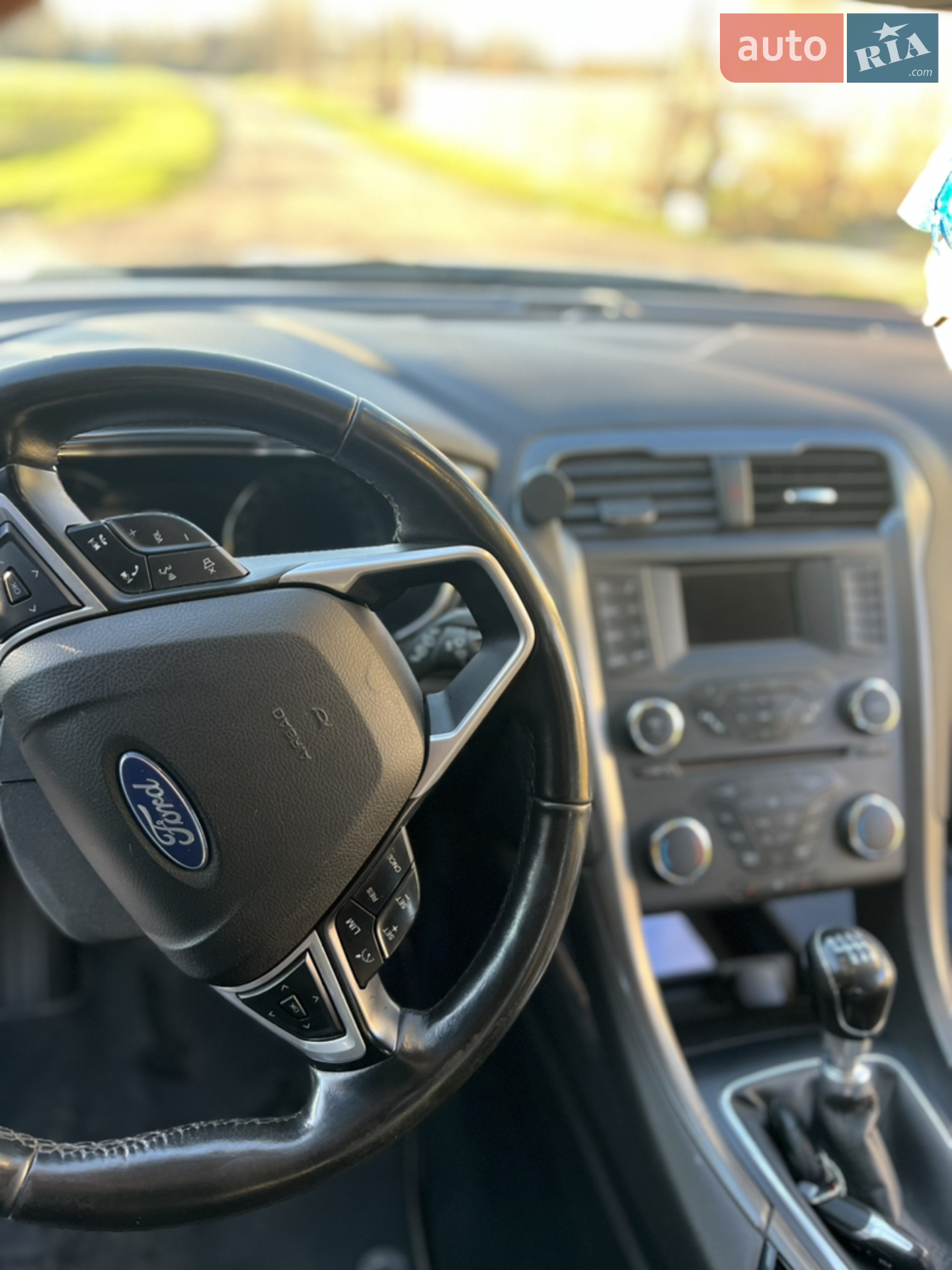 2015 Ford Mondeo - мініатюра 29