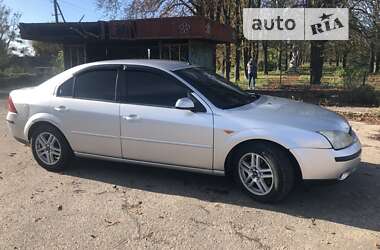 Седан Ford Mondeo 2001 в Нововолынске