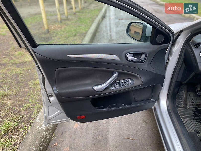 Седан Ford Mondeo 2008 в Києві