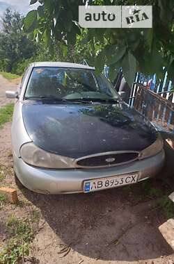 Лифтбек Ford Mondeo 1997 в Гайсине