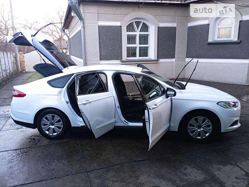 Ліфтбек Ford Mondeo 2017 в Смілі