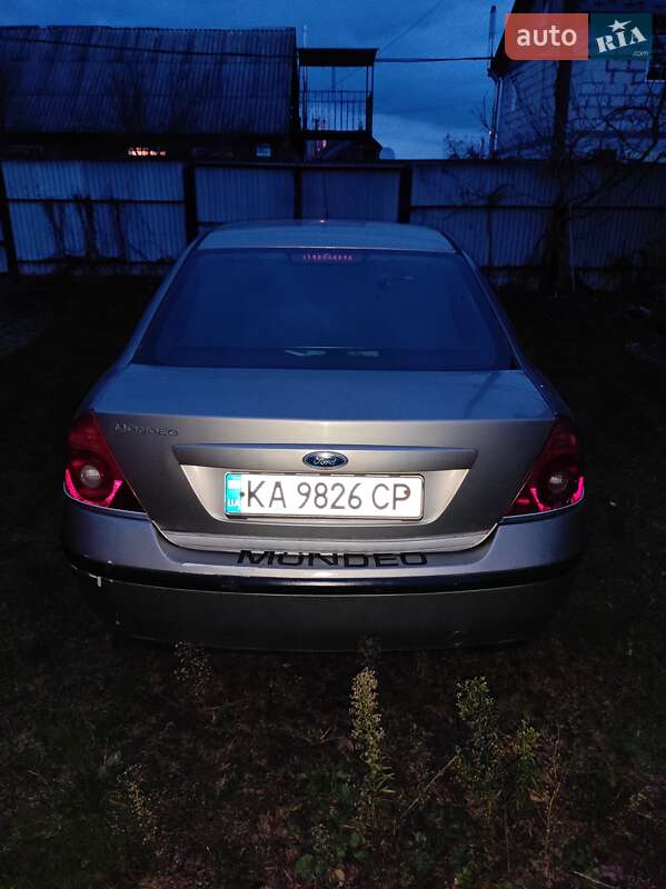 Седан Ford Mondeo 2003 в Києві