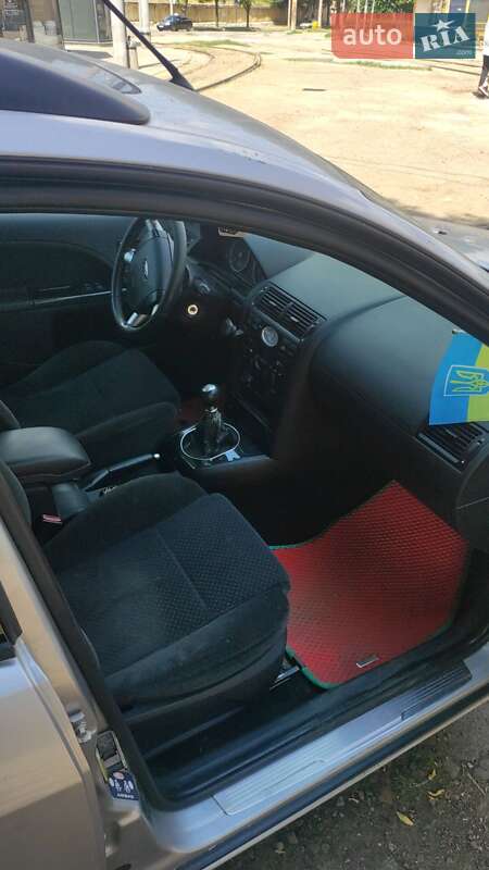 Універсал Ford Mondeo 2001 в Дніпрі фото 4 Універсал Ford Mondeo 2001 в Дніпрі