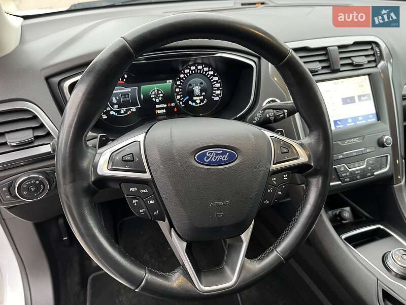 Ліфтбек Ford Mondeo 2020 в Житомирі