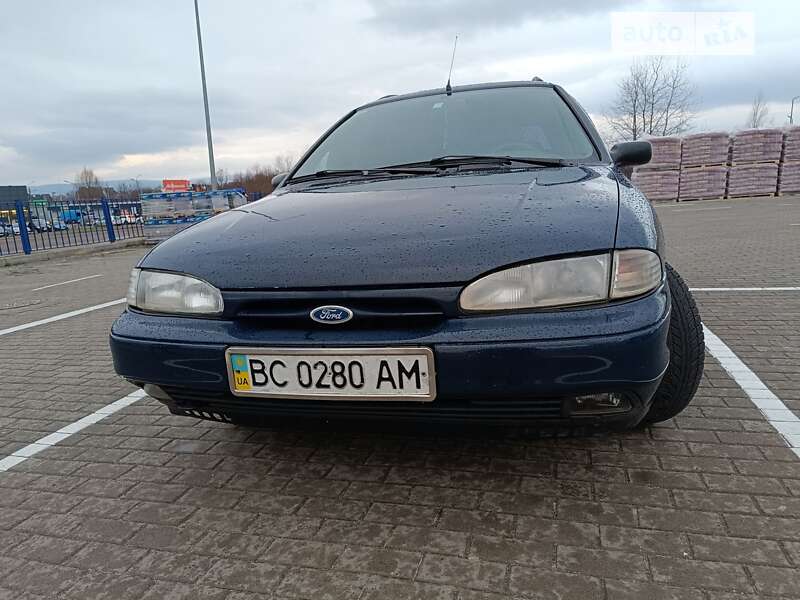 Универсал Ford Mondeo 1994 в Дрогобыче