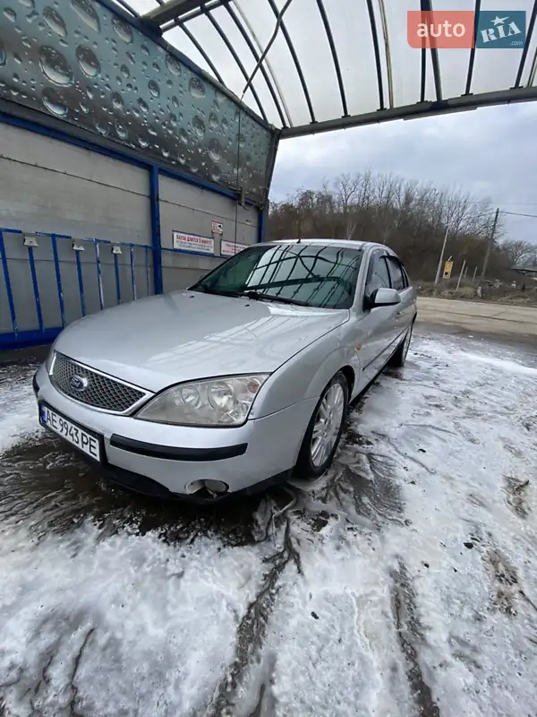 Ford Mondeo 2002
