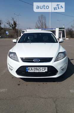 Седан Ford Mondeo 2013 в Киеве